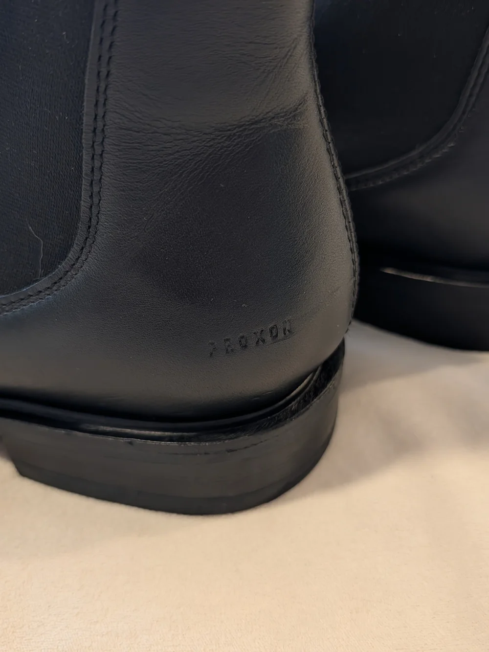 Proxon Steel-toed Chelsea Boots
